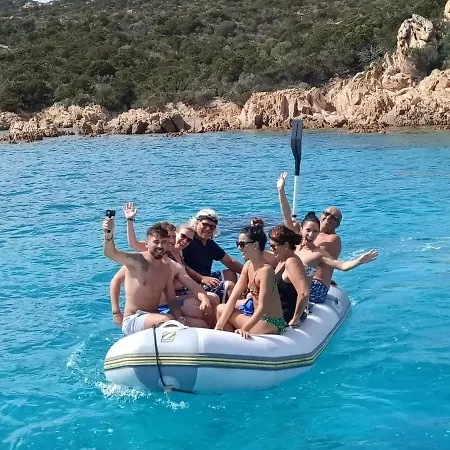 Botel Scugnizza Smeralda *