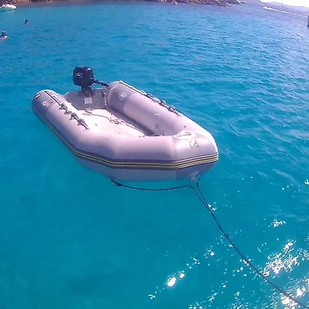 Tekne Scugnizza Smeralda