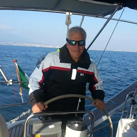 Botel Scugnizza Smeralda Cannigione