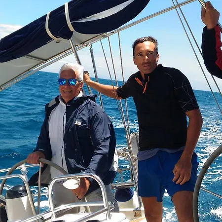 Scugnizza Smeralda Botel